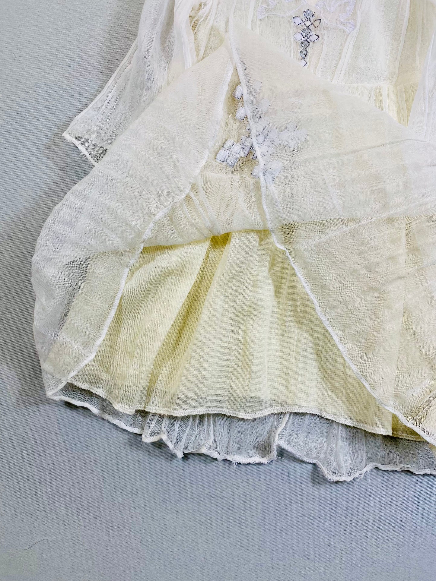 Ethiopian traditional girls dress