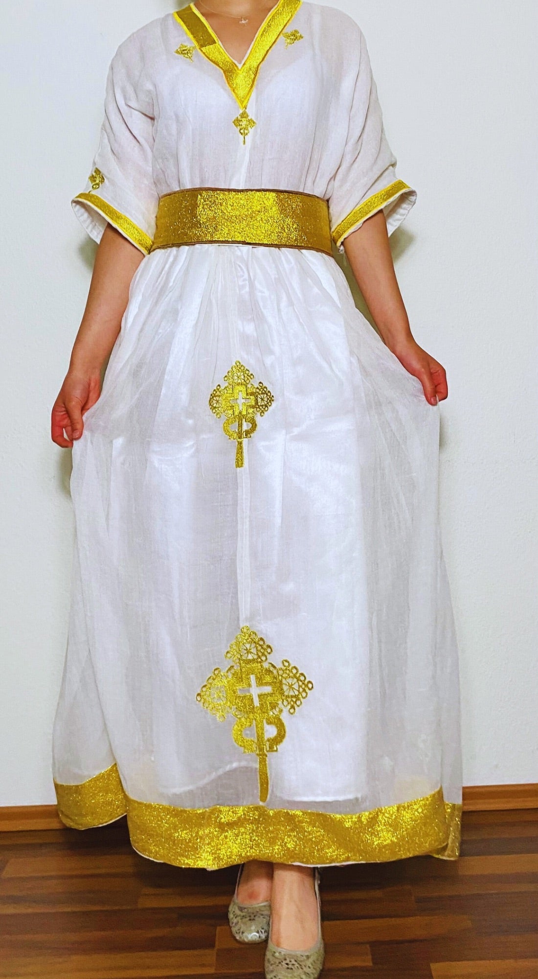 Golden Menen Habesha Kemis