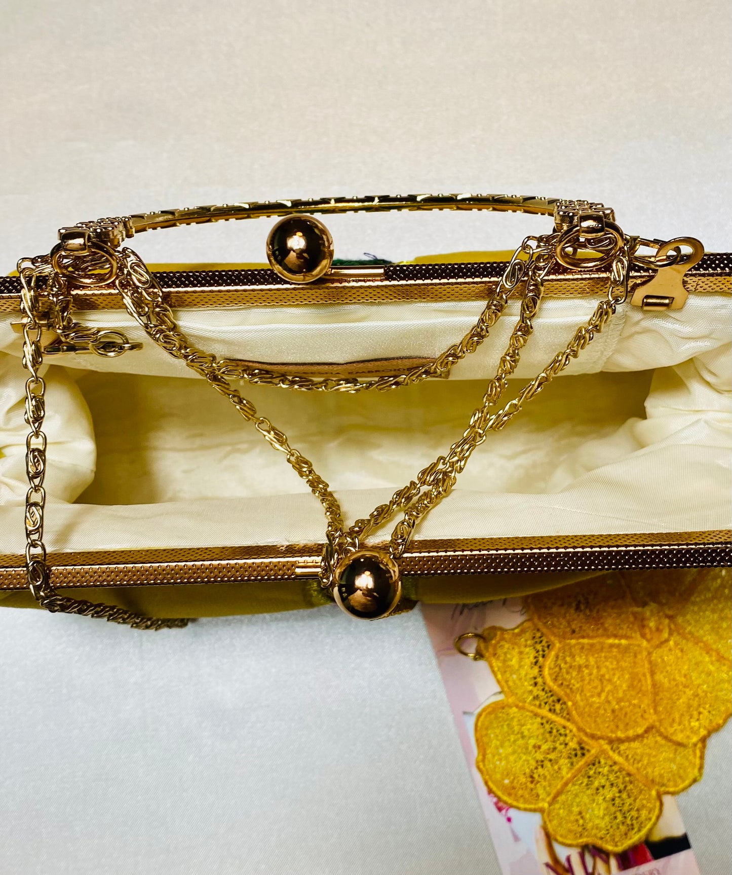 Clutch Bag yellow/gold
