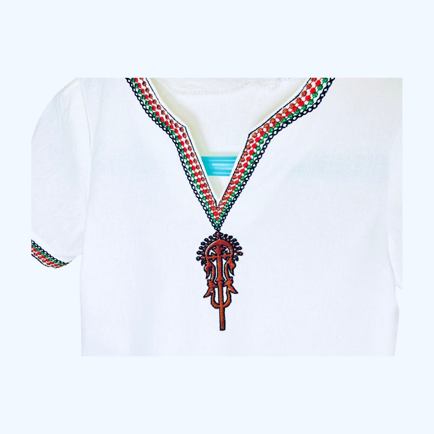 Men’s handmade Tunic Shirt embroidered  Afroaygeba cross (በአፍሮ አይገባ መስቀል የተጠለፈ ሸሚዝ)