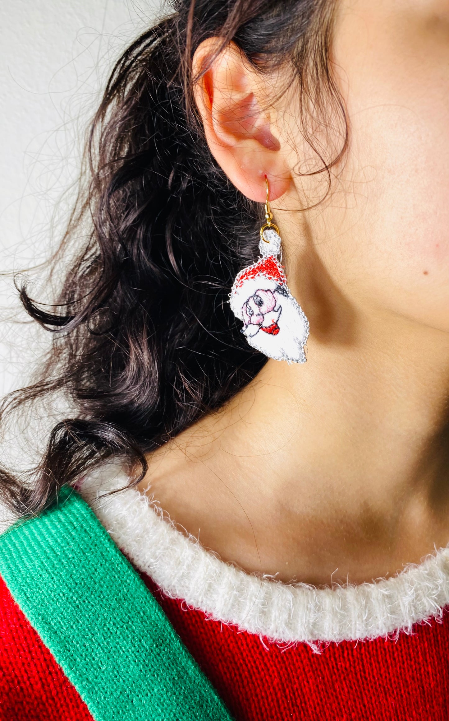 Embroidered Christmas earring